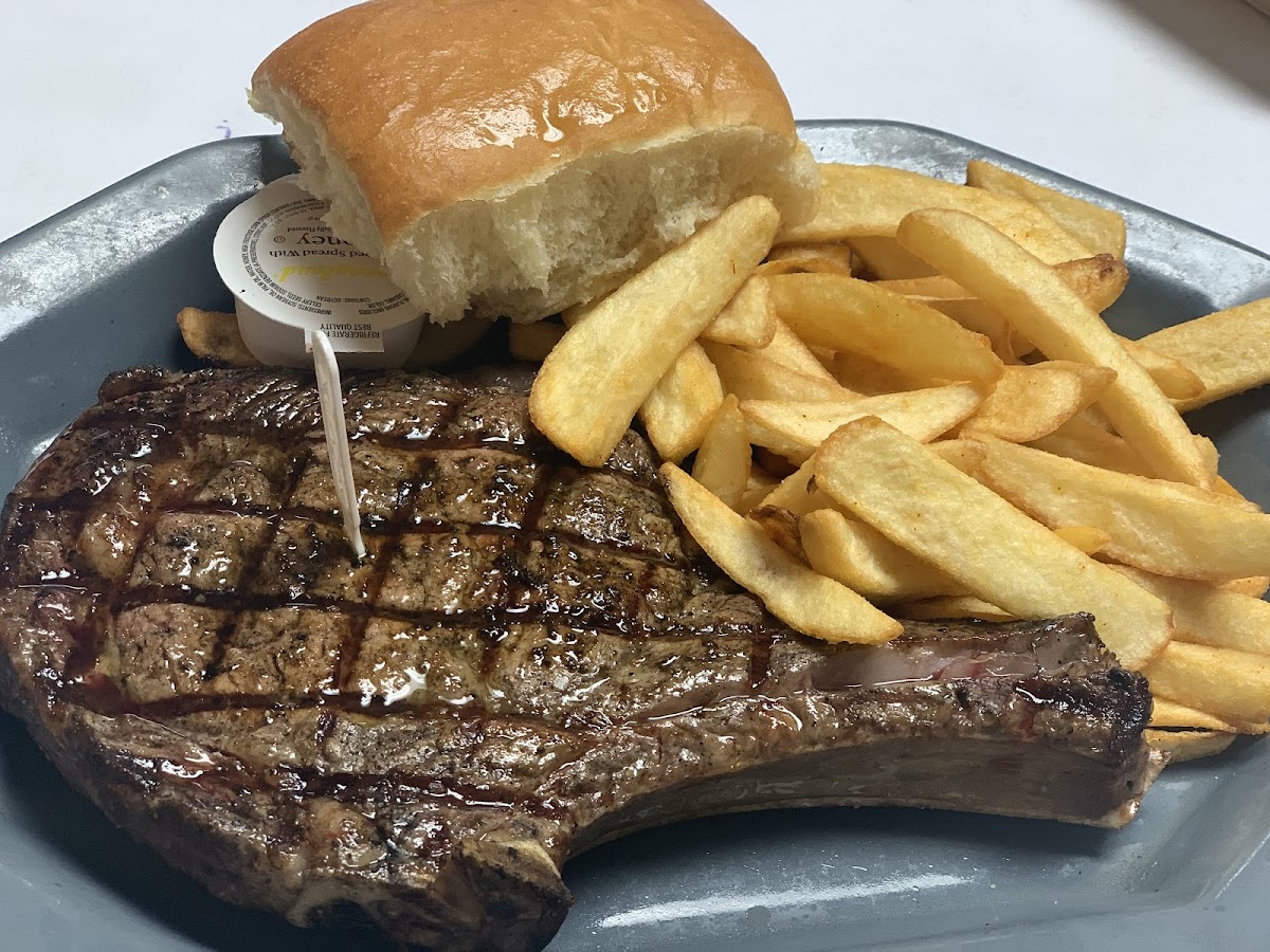 Biscuits Steakhouse